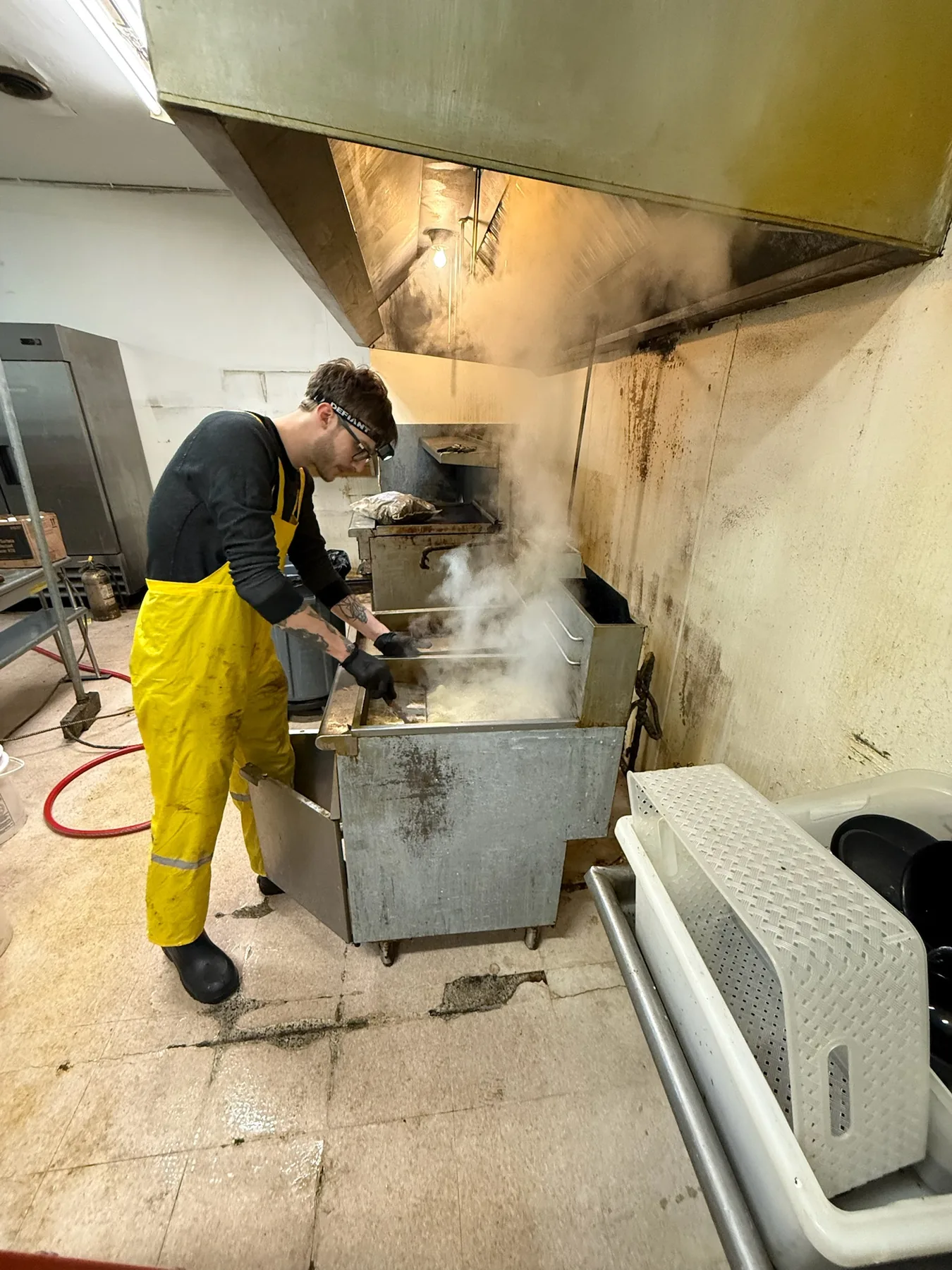 Steam cleaning a commercial kitchen